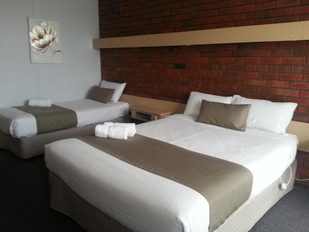Big Valley Lakeside Paradise Motor Inn Shepparton Oda fotoğraf